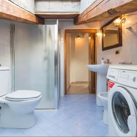 Le 8 Campane 2 Salerno