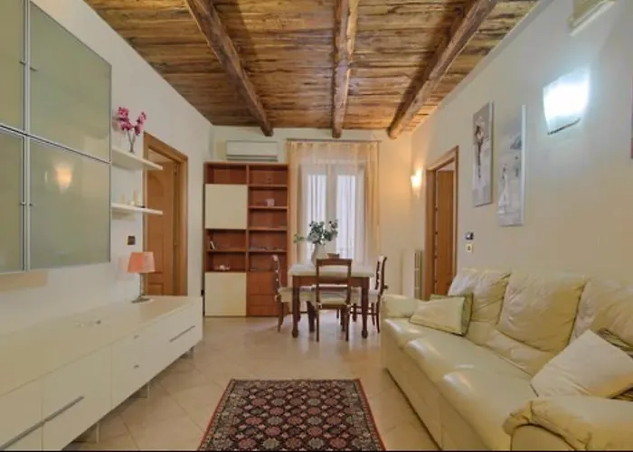 Le 8 Campane 2 Σπίτι διακοπών Σαλέρνο